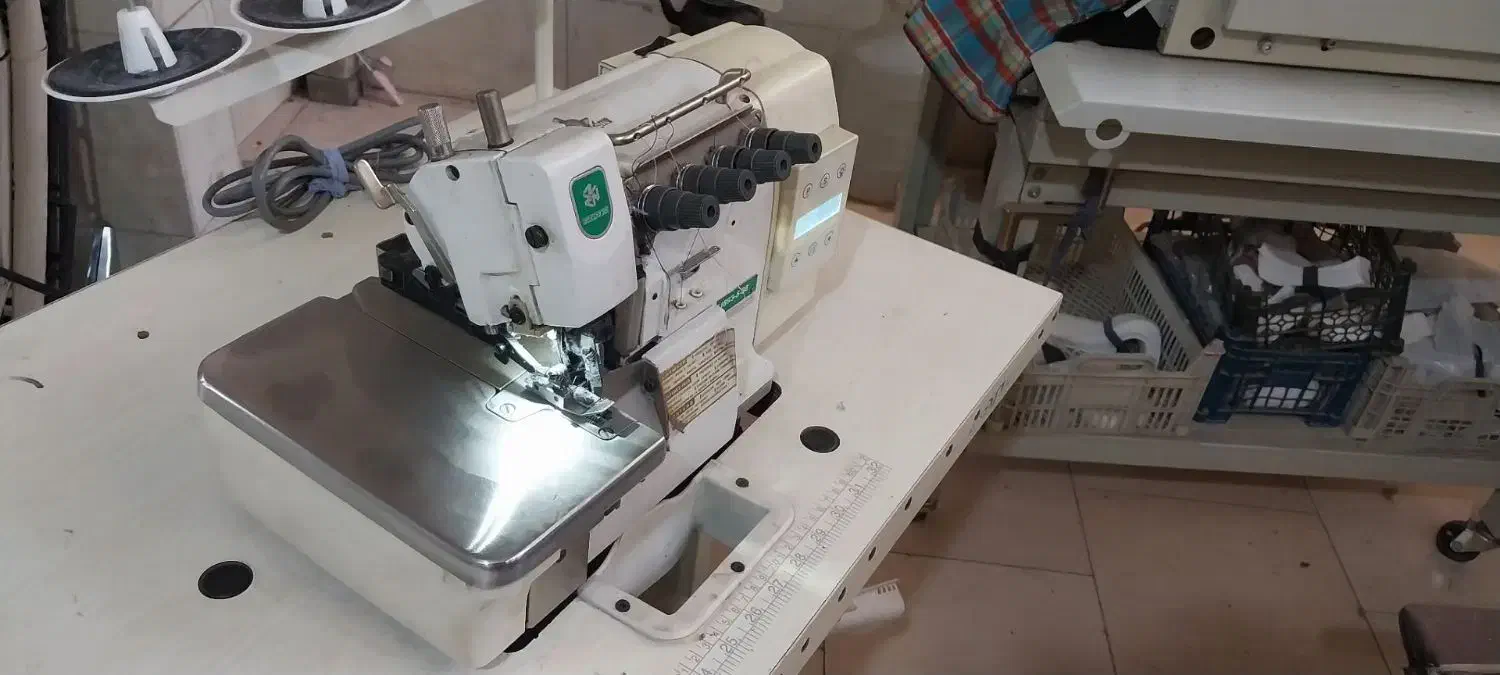 چرخ زیگزال پنج نخ|چرخ خیاطی و ریسندگی|مشهد, حسینآباد|دیوار