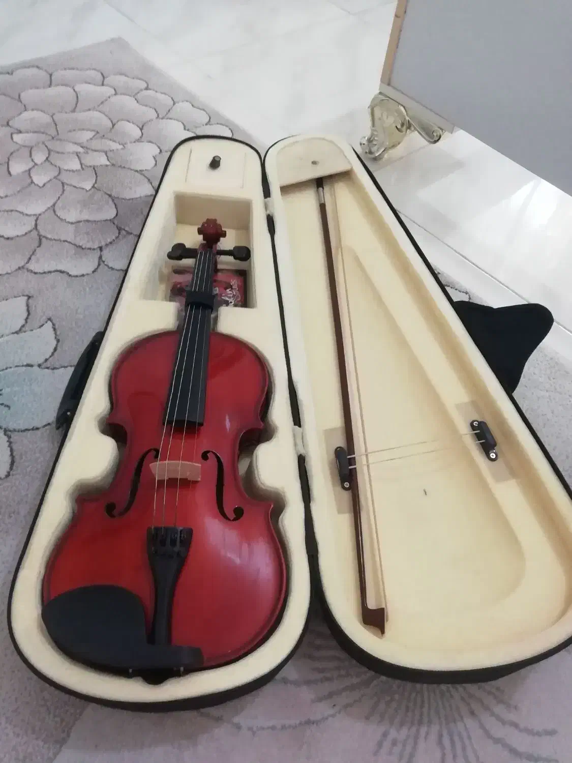 ویلون|ویولن|کرج, شهرک بنفشه|دیوار