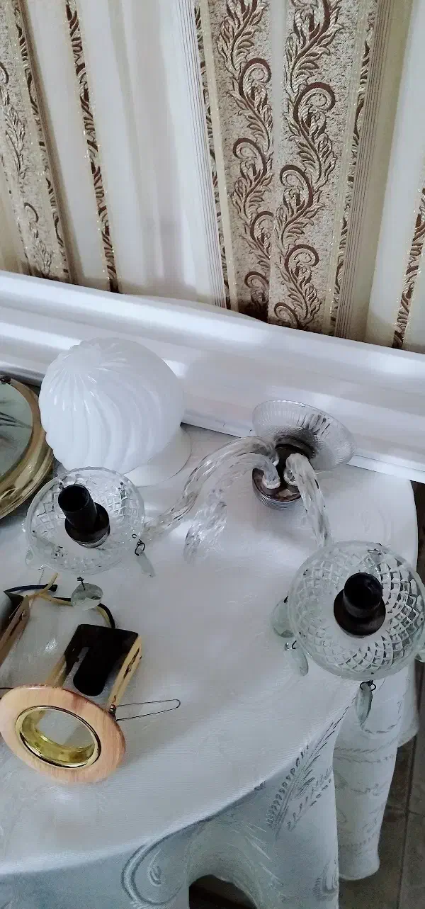 جا لامپی توکار سقفی و مهتابی در حد نو|لامپ و چراغ|یزد, |دیوار