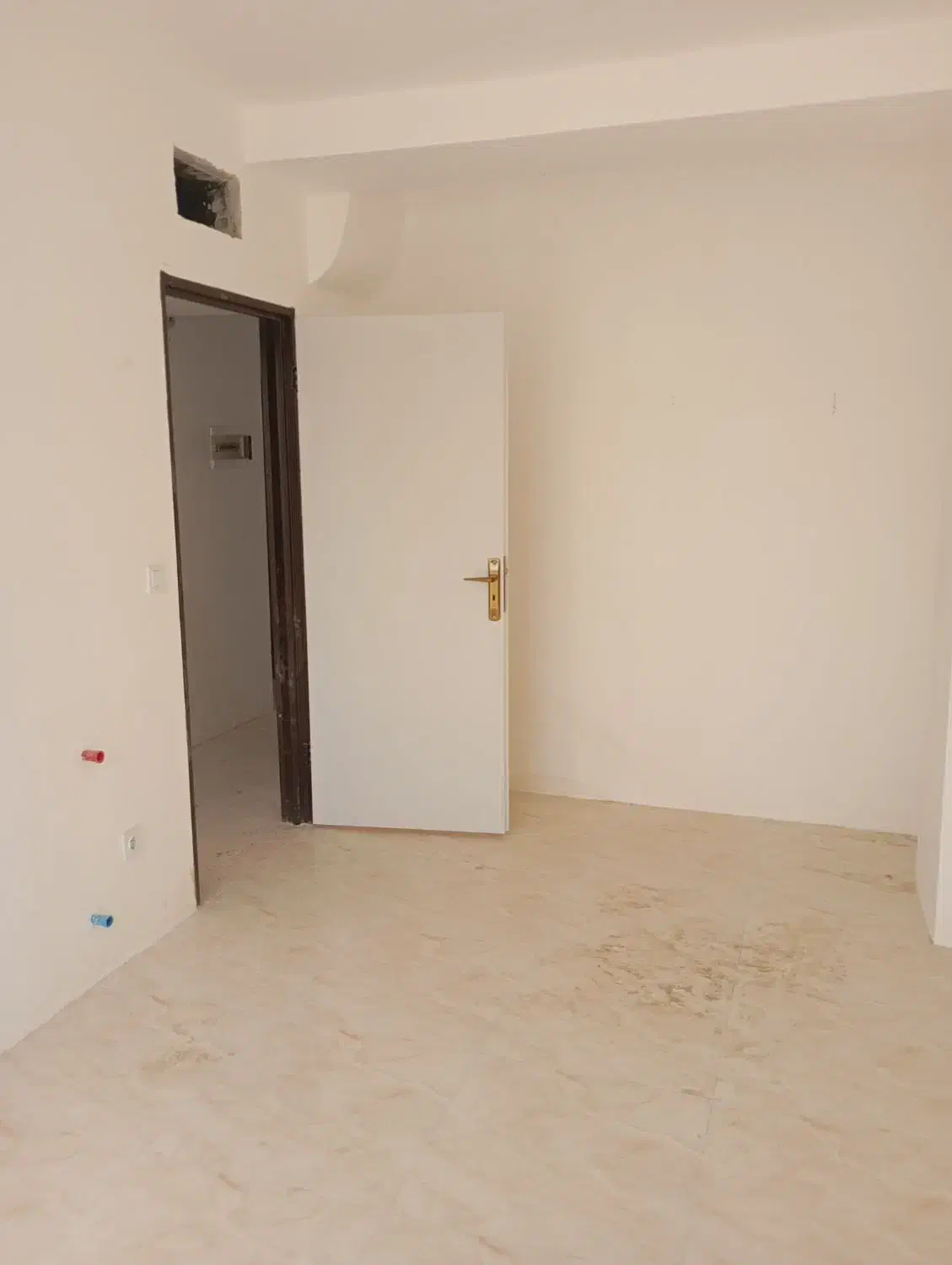 اپارتمان نوساز منطقه۵طبقه اول|فروش آپارتمان|محمدیه-قزوین, |دیوار