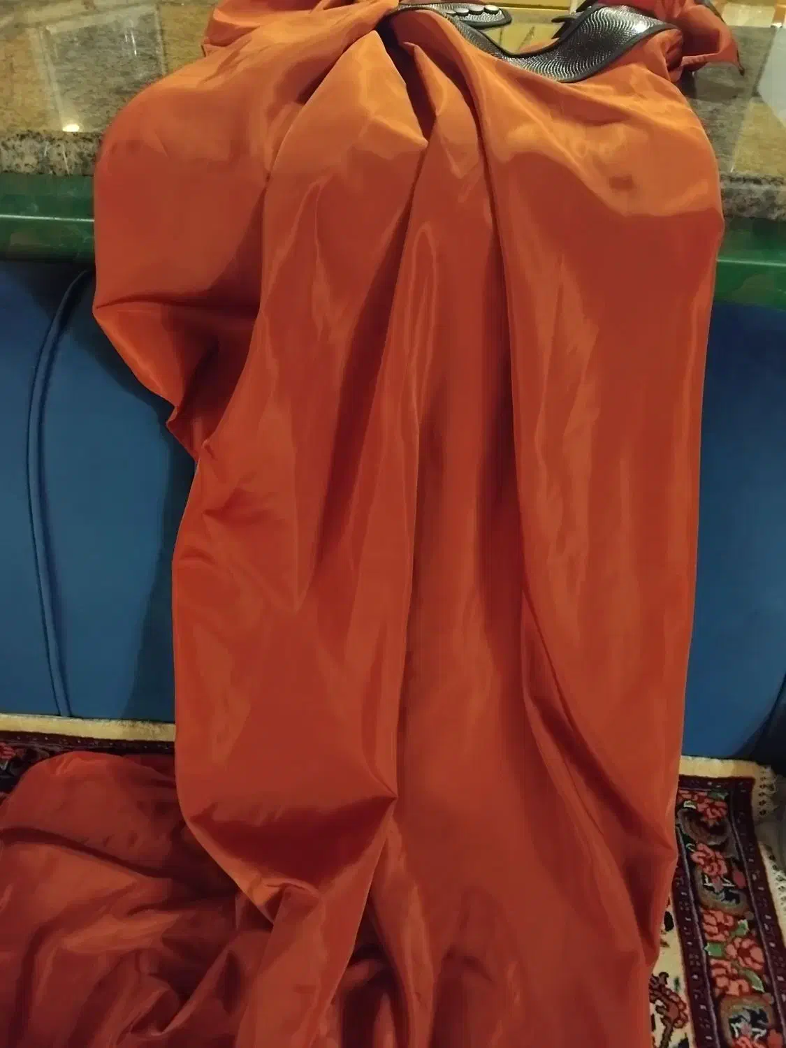 پیش بندآرایشگری|آرایشگاه و سالن‌های زیبایی|همدان, |دیوار