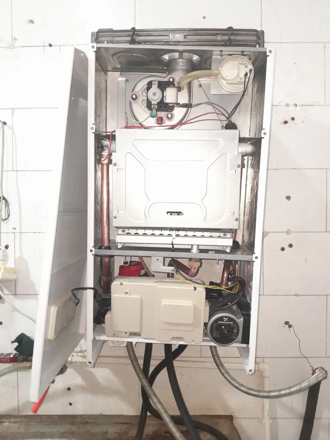 تعمیرات تخصصی باگارانتی پکیج/آبگرمکن/بخاری|خدمات پیشه و مهارت|قزوین, |دیوار