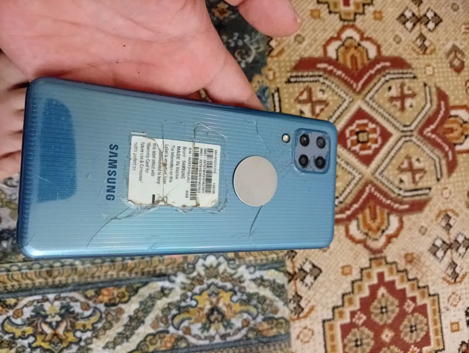 M 32|موبایل|کلاله, |دیوار