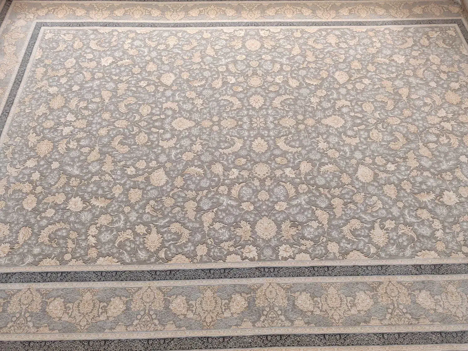 فرش ۹ و ۶ متری|فرش|قدس, شهرقدس|دیوار