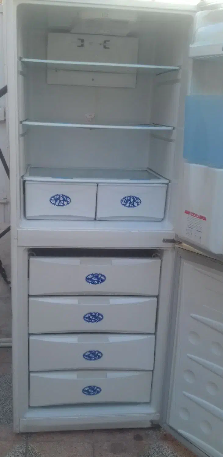 یخچال و فریزر فروزان|یخچال و فریزر|برخوار, |دیوار