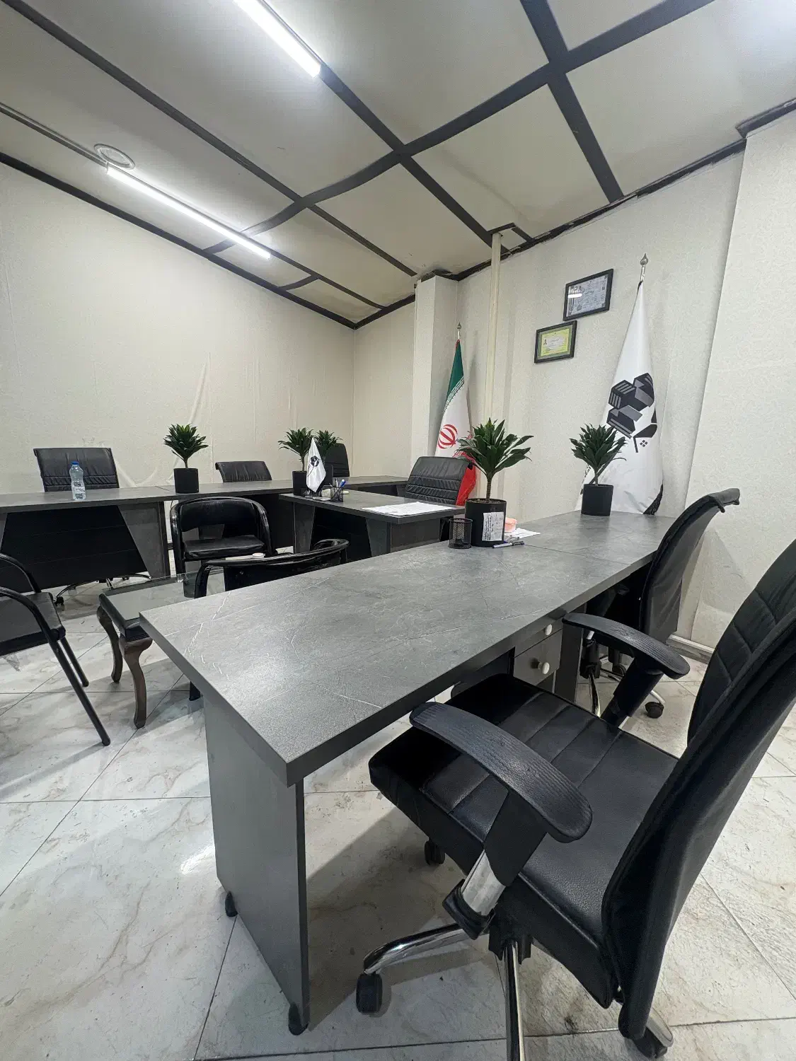 تجهیزات دفتر کار « اداری / املاک » کلیه مشاغل|مبلمان اداری|تهران, نیروی هوایی (پیروزی)|دیوار