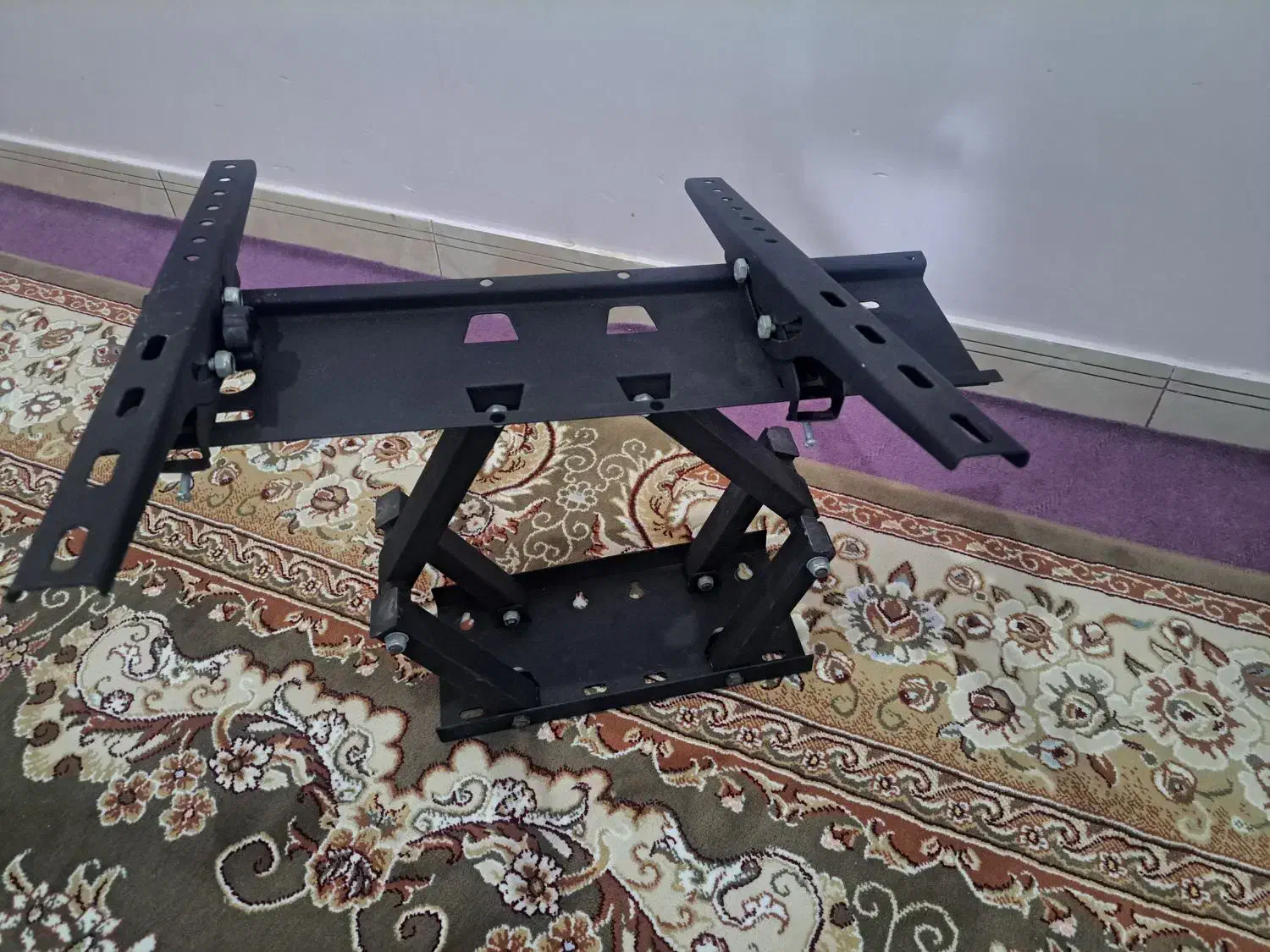 پایه دیواری متحرک تلویزیون|تلویزیون و پروژکتور|تهران, جوادیه|دیوار