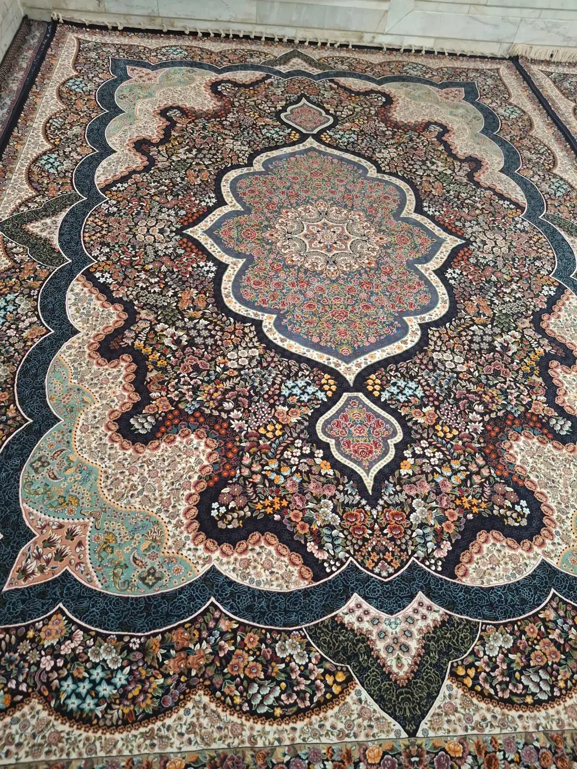 فرش 12 متری 1000 شانه|فرش|نجف‌آباد, فیروزآباد|دیوار