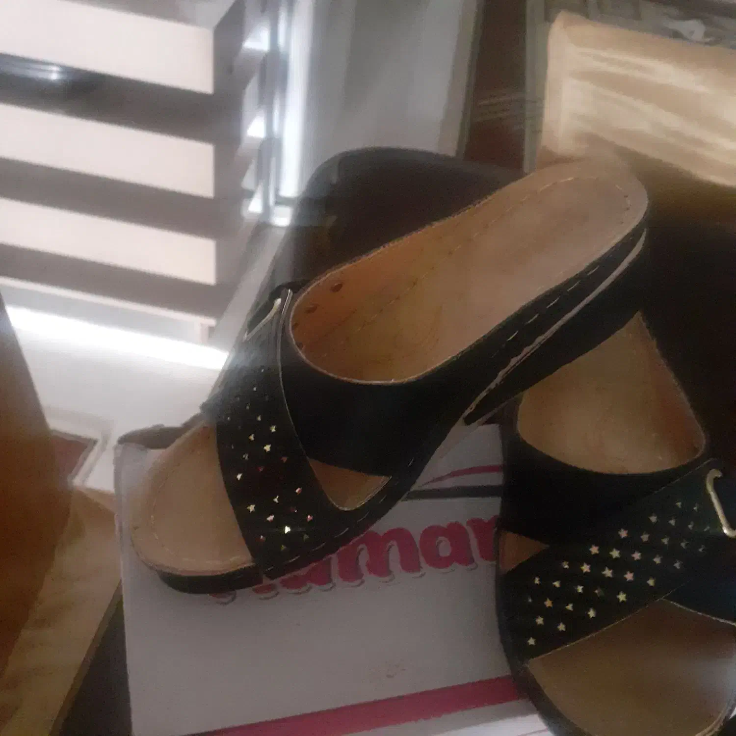 کفش وصندل|کیف، کفش، کمربند|دورود, |دیوار