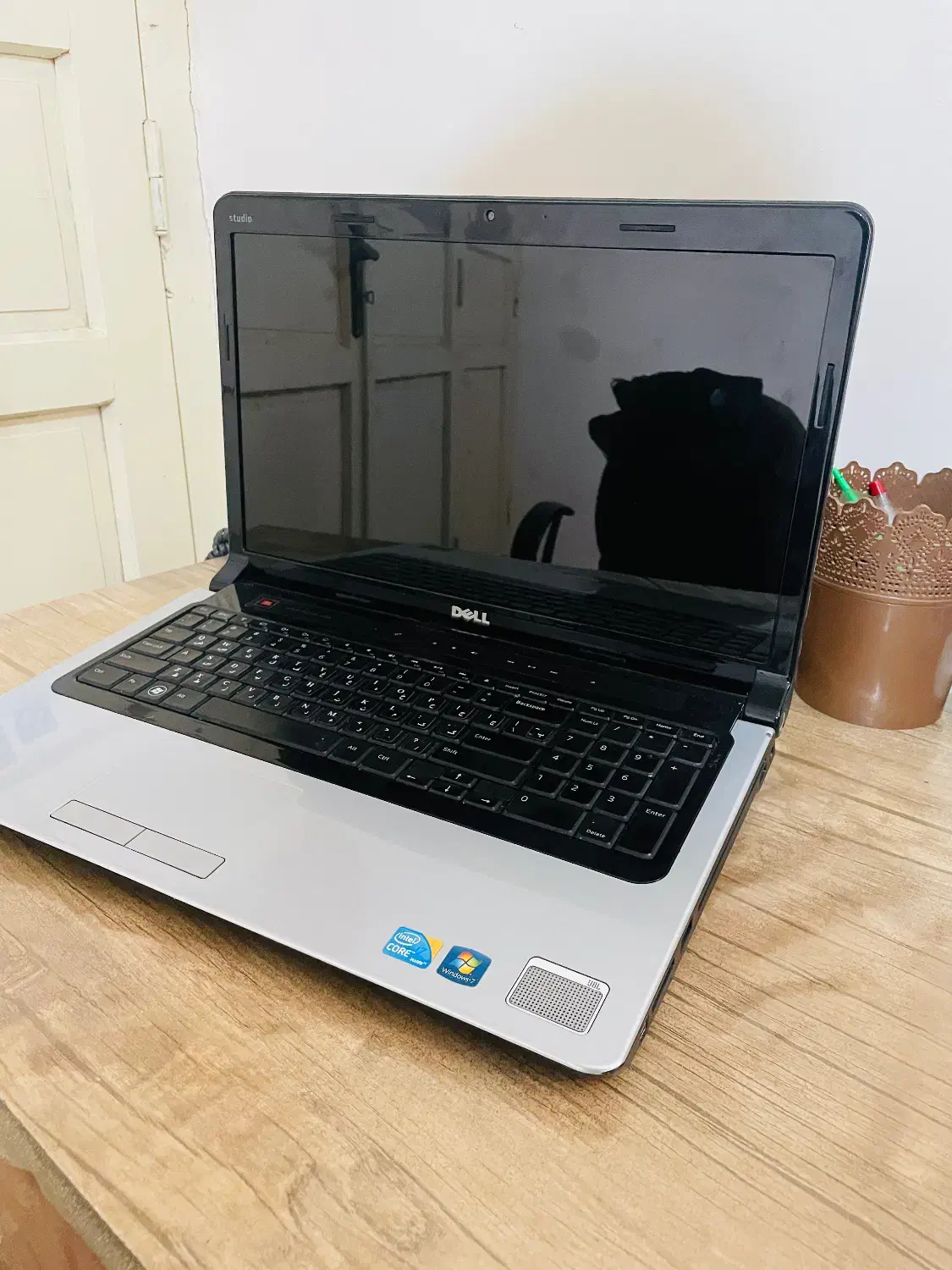 لبتاب|رایانه همراه|شبستر, |دیوار