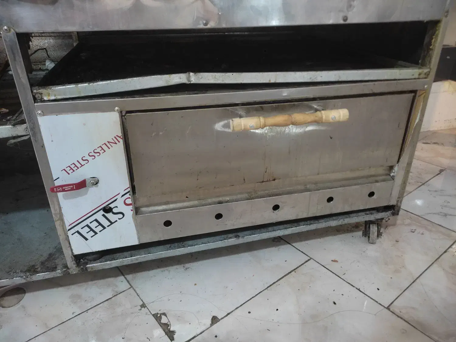 فر ساندویچی فر پیتزا یخچال|کافیشاپ و رستوران|مشهد, نیزه|دیوار