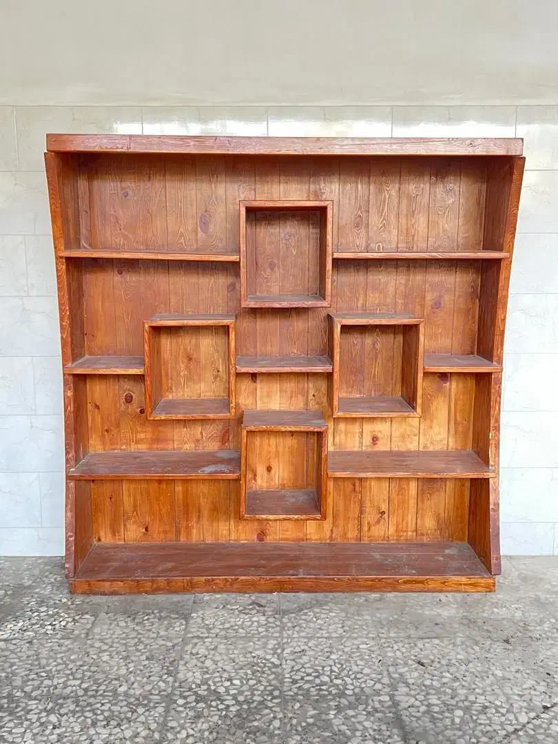 قفسه ویترینی چوبی بوتیک و لباس فروشی ابعاد 2×2|بوفه، ویترین، کنسول|گنبد کاووس, |دیوار