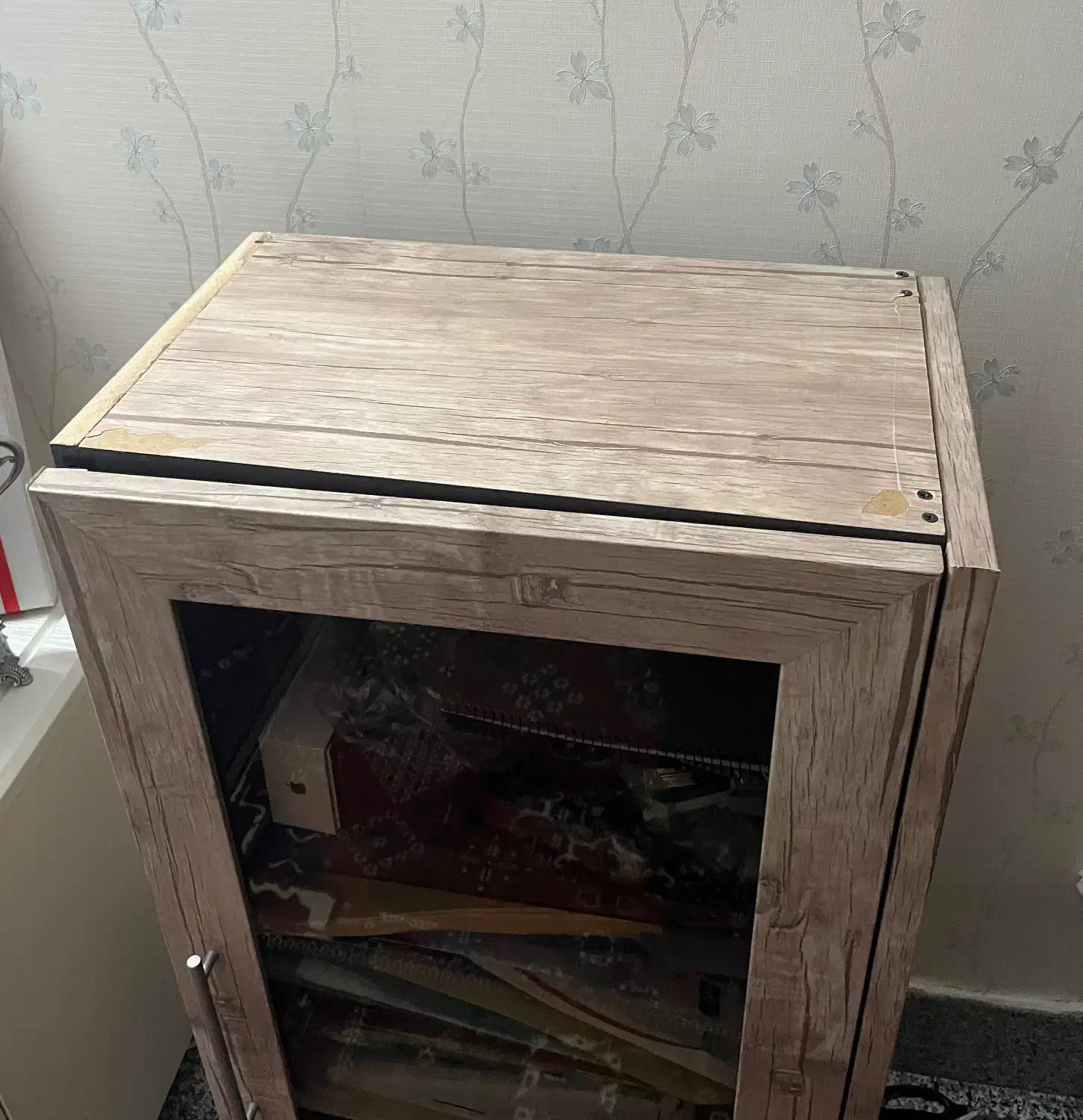 باکس چوبی(ویترین ام دی اف)|کتابخانه، شلف، قفسه‌های دیواری|تهران, گلستان (شهرک راه آهن)|دیوار