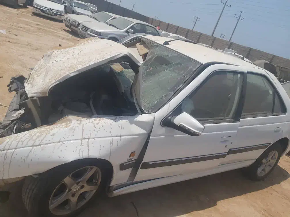 فروش خودرو تصادفی|خودرو سواری و وانت|یاسوج, |دیوار