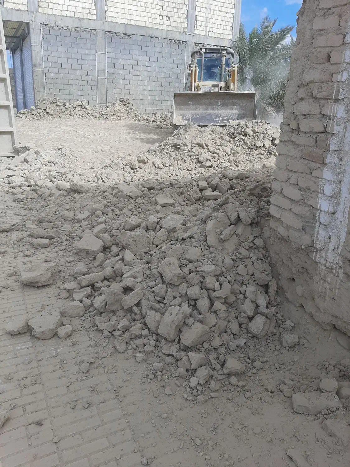 فروش زمین تجاری مسکونی ارزوییه|فروش زمین و ملک کلنگی|ارزوئیه, |دیوار