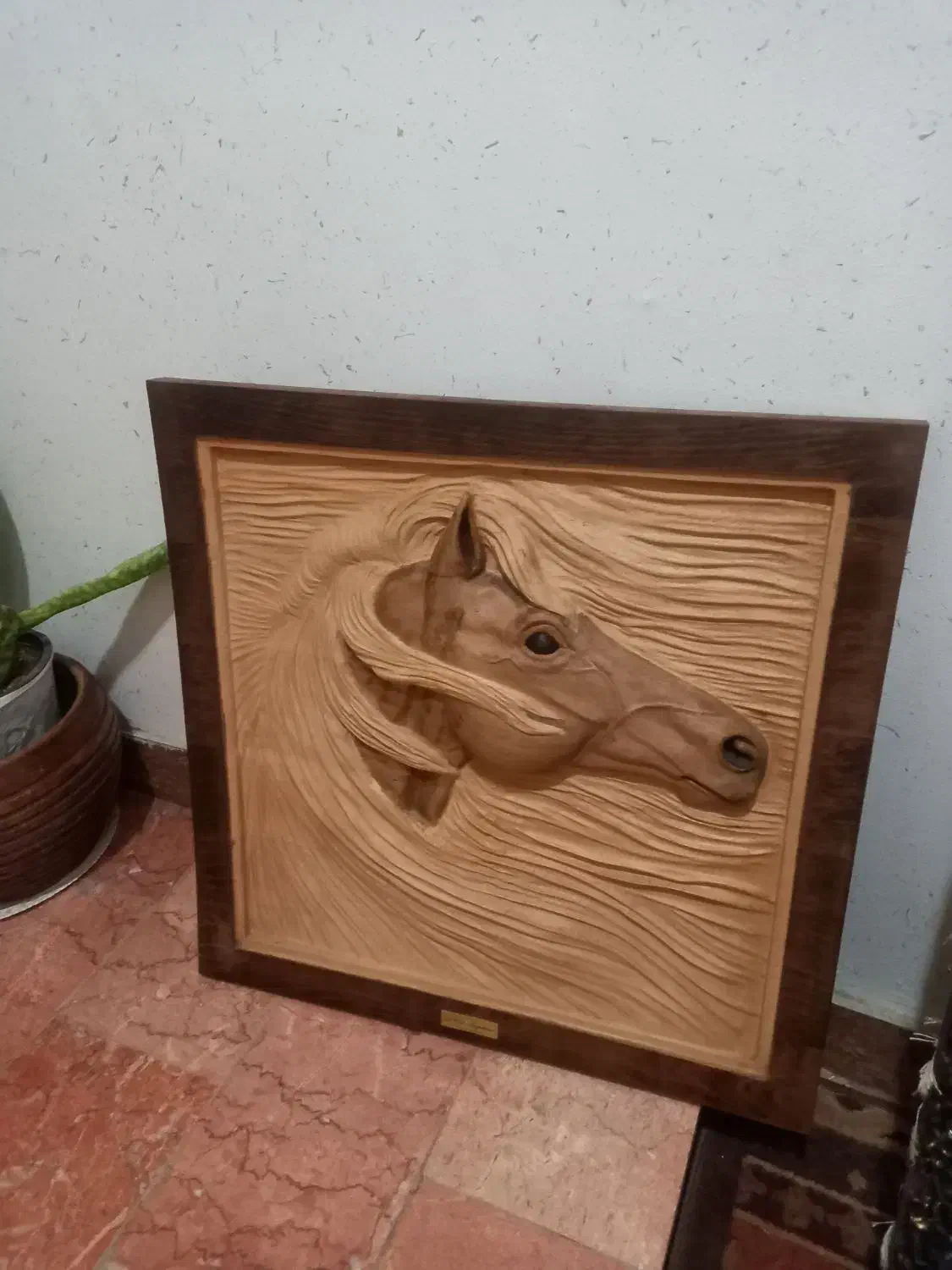 تابلو کنده کاری اسب روی چوب|تابلو، نقاشی، عکس|نور, |دیوار