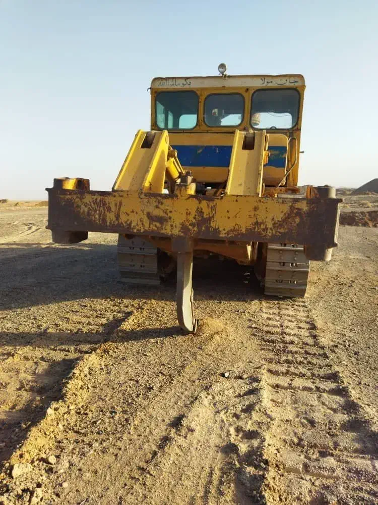 بولدوزر D8K|خودرو سنگین|زاهدان, |دیوار