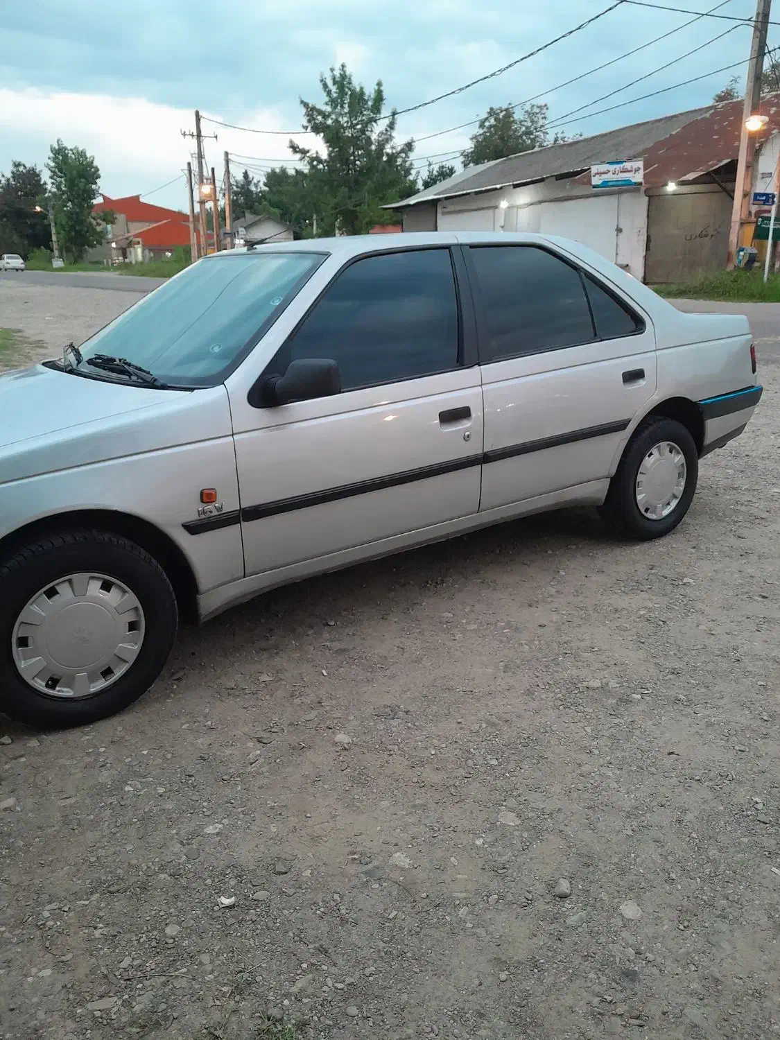 پژو۴۰۵مدل ۸۸|خودرو سواری و وانت|صومعهسرا, |دیوار