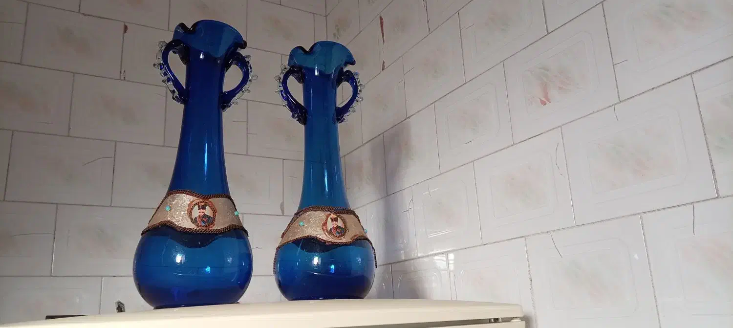 گلدان قدیمی|صنایع دستی و سایر لوازم تزئینی|تربتحیدریه, سرمحله|دیوار