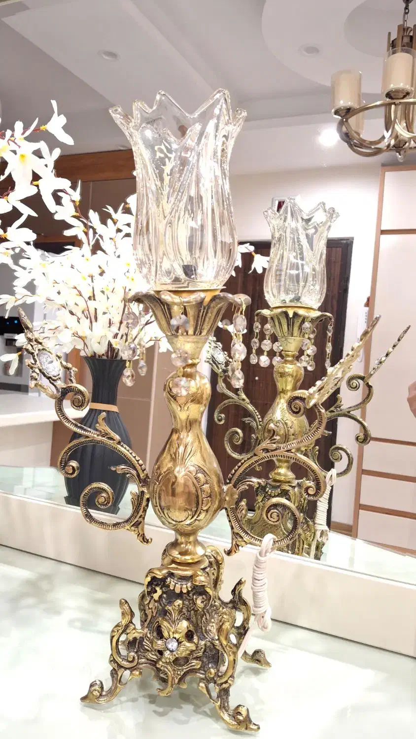 دو عدد شمعدان برنجی برقی|لوستر و چراغ آویز|رودهن, |دیوار
