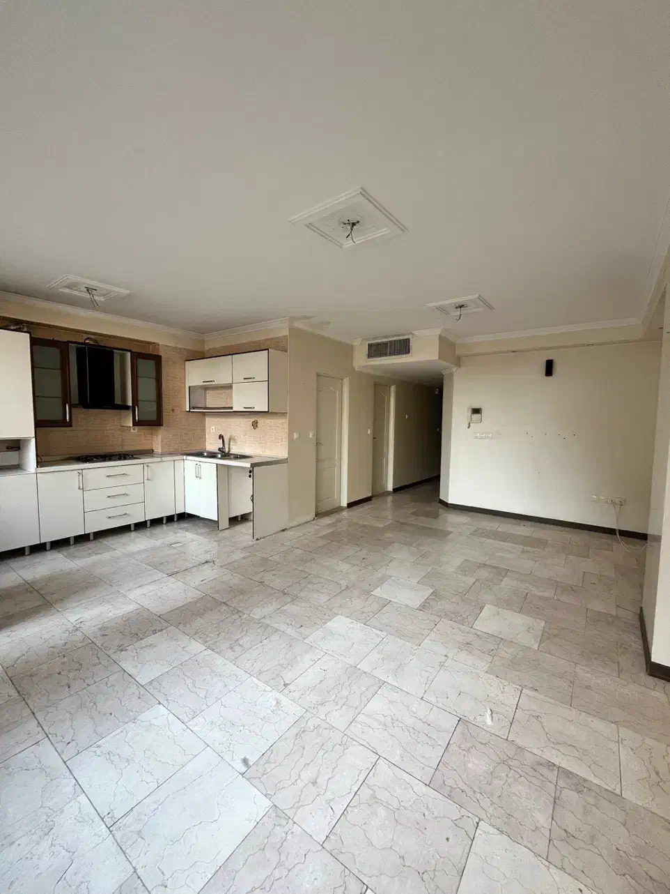 آپارتمان ۶۵ متری خوش نقشه در دولت