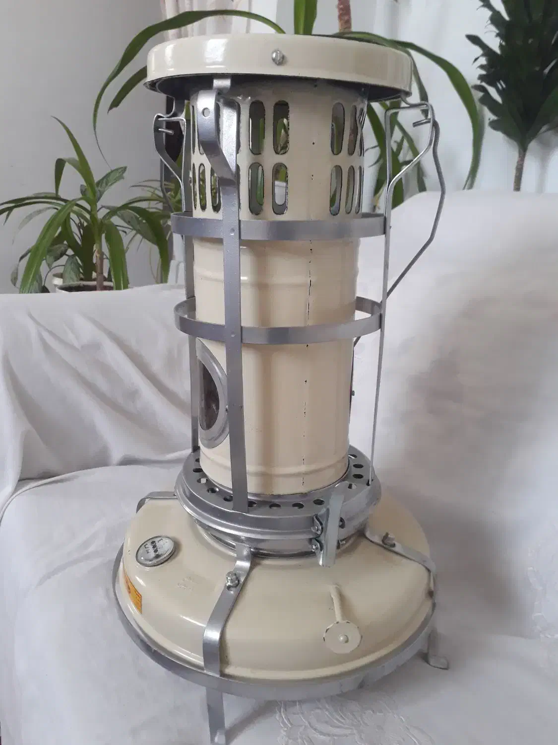 چراغ نفتی|بخاری، هیتر، شومینه|اسفراین, |دیوار