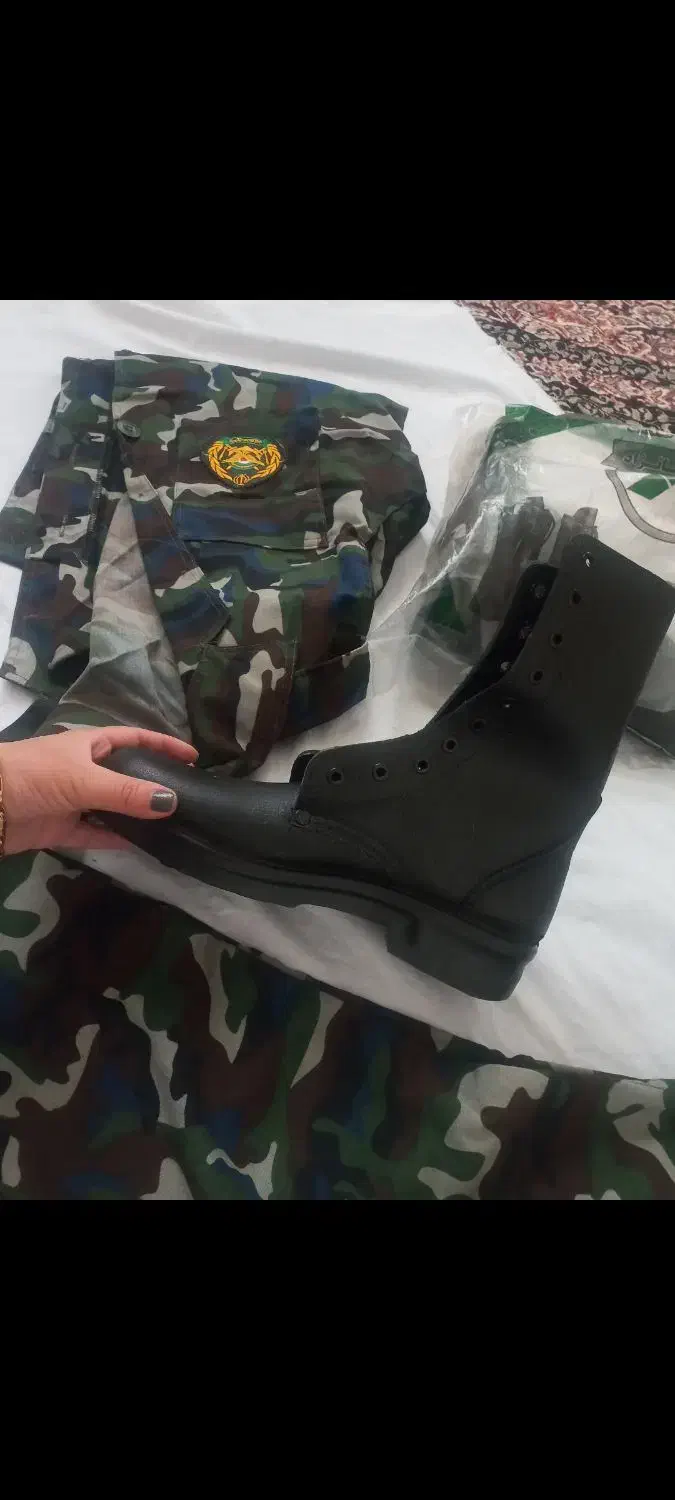 لباس سربازی|لباس|اهر, |دیوار