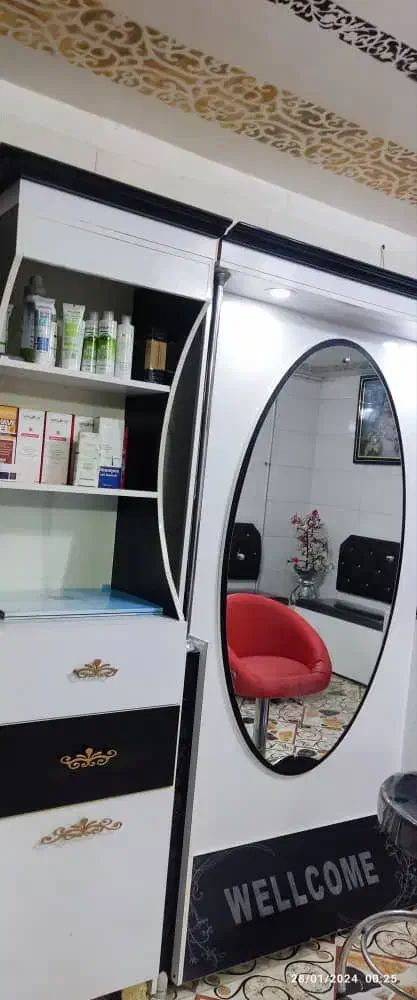 دکور ارایشگاه.فقط دکور|آرایشگاه و سالنهای زیبایی|گندمان, |دیوار