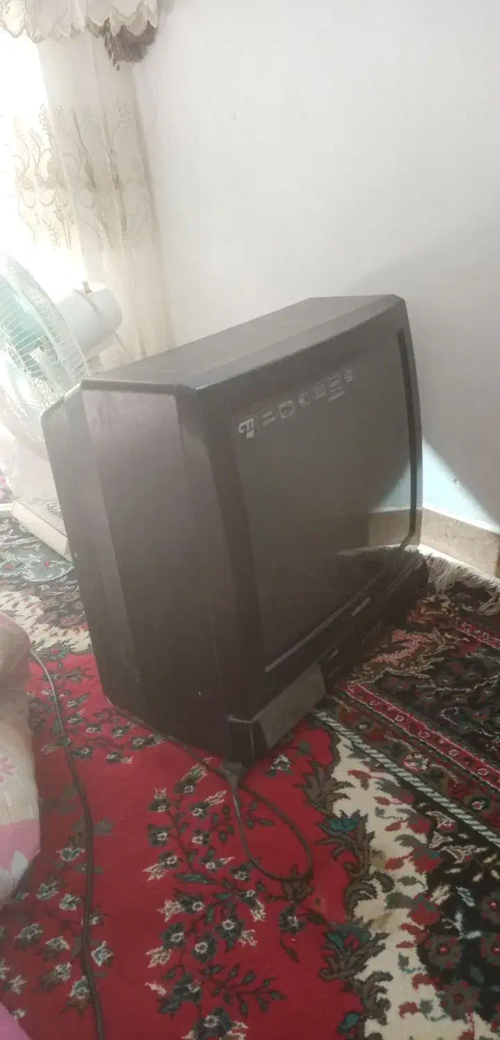 کباب پز. سماور . تلوزیون|اجاق گاز و لوازم برقی پخت‌وپز|بن, |دیوار