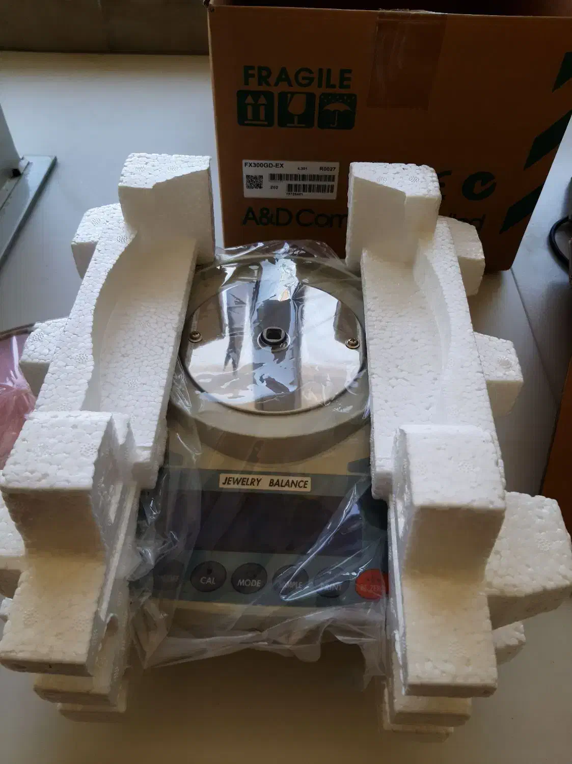 ترازوی دیجیتال  AND مدل FX300GD|فروشگاه و مغازه|کرج, شهرک صنعتی بهارستان|دیوار