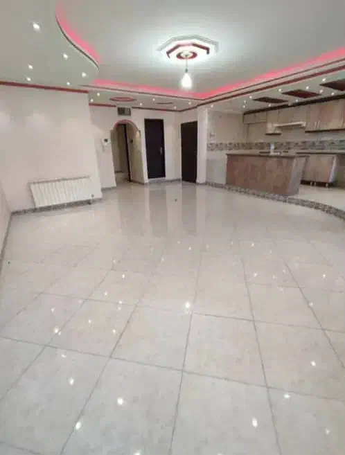 رهن آپارتمان ۸۵ متری ۲ خواب در خیابان طالقانی|اجارهٔ آپارتمان|ورامین, ورامین|دیوار