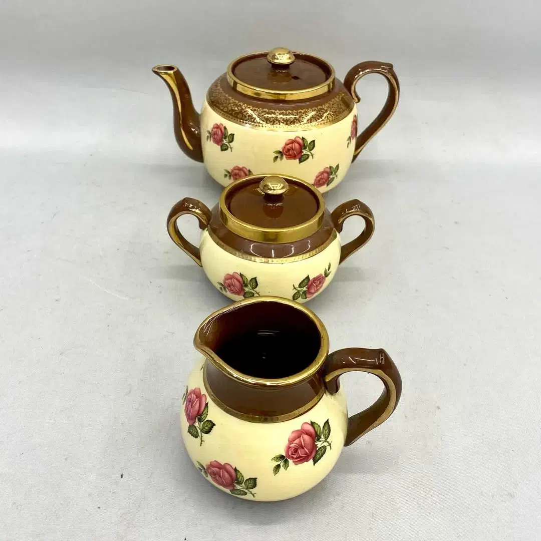 ست قوری قندون وشکر ریز نایاب|قوری، کتری، قهوه‌ساز دستی|کرج, فاز ۳ گوهردشت|دیوار