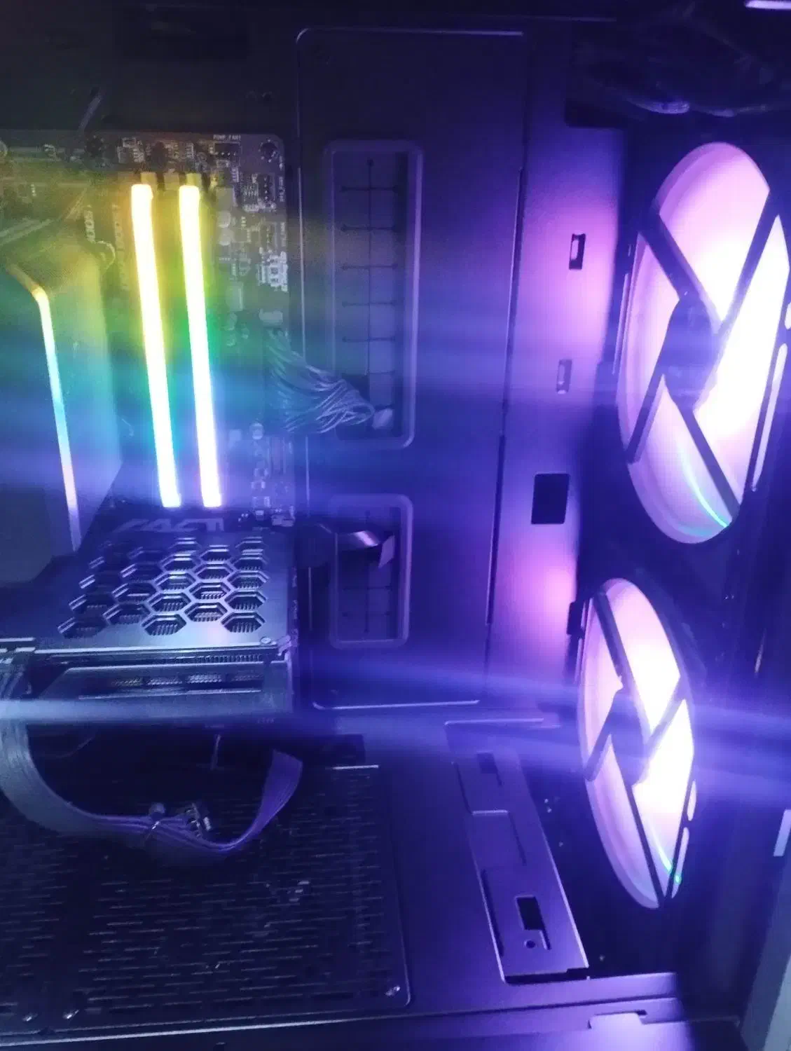 کیس کامپیوتر گیمینگ rtx3060|رایانه رومیزی|بندرعباس, |دیوار