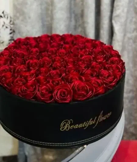 دسته گل رویایی|گل مصنوعی|الیگودرز, |دیوار