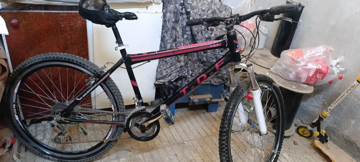 دوچرخه ۲۶|دوچرخه، اسکیت، اسکوتر|گنبد کاووس, |دیوار