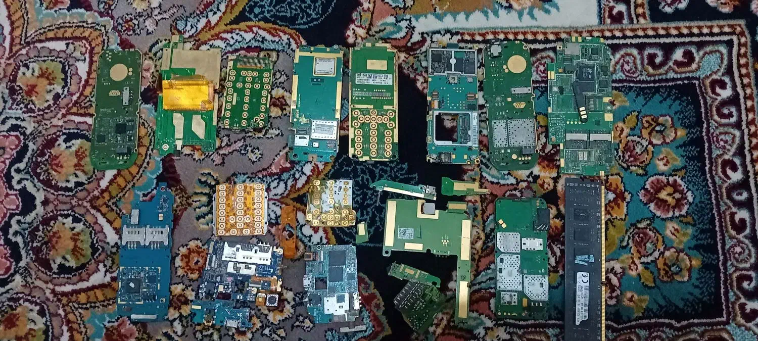 مقداری برد گوشی|لوازم جانبی موبایل و تبلت|مشهد, مهدی آباد|دیوار