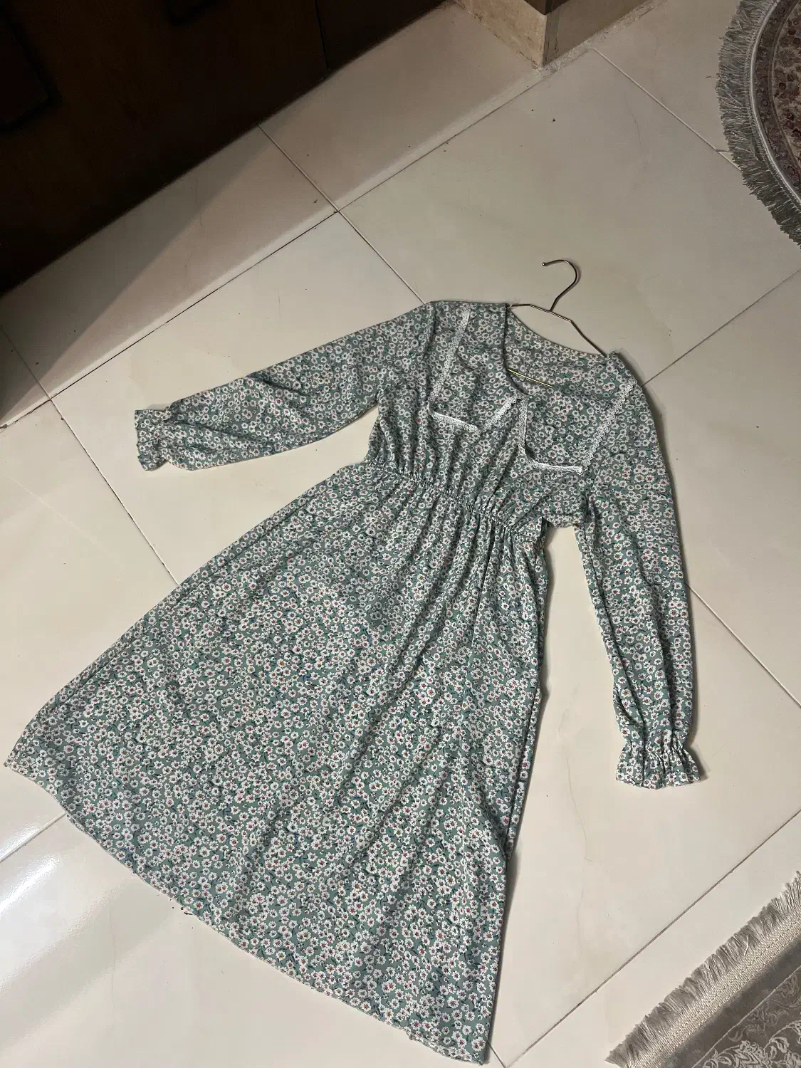 لباس|لباس|اصفهان, رسالت|دیوار