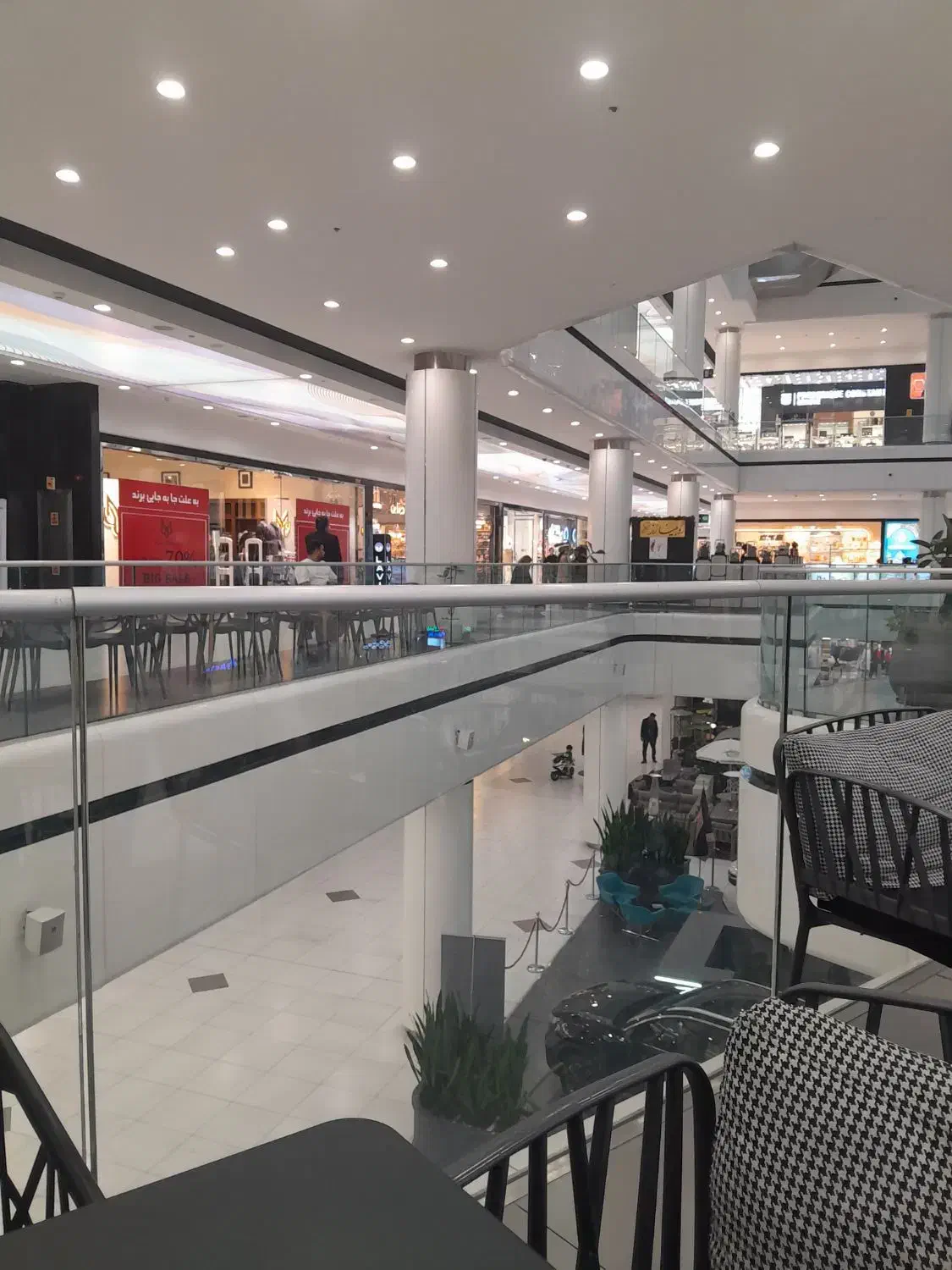 اطلس مال اجاره ۱۳۷ متر مغازه تجاری|اجارهٔ مغازه و غرفه|ری, شهرری|دیوار