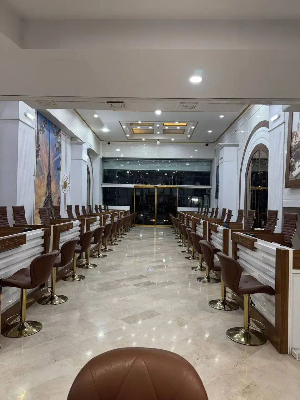 استخدام نیروی اقا از ۲۵سال تا ۴۰سال/حقوق ثابت|استخدام بازاریابی و فروش|اندیشه, اندیشه فاز ۱|دیوار