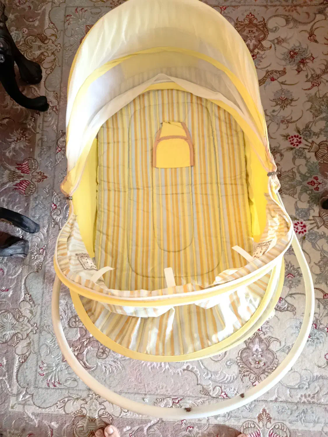 گهواره تاشو|اسباب و اثاث بچه|رشت, بلوار گیلان|دیوار