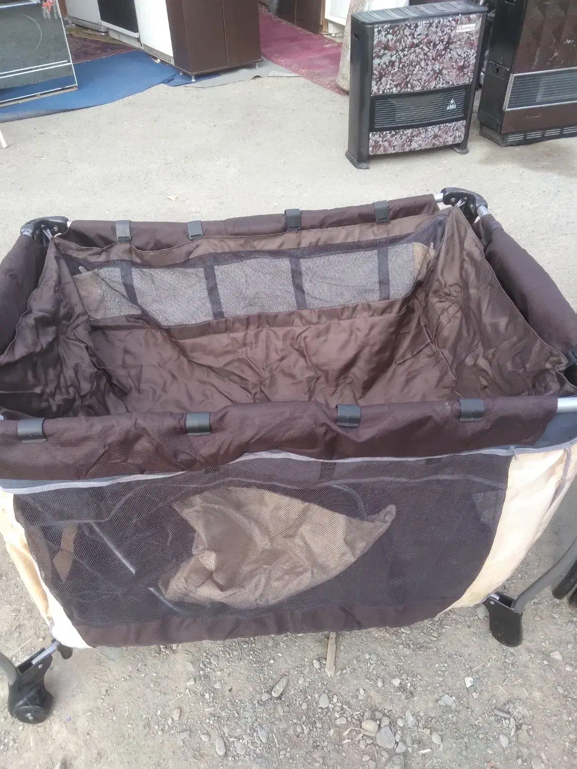 تخت گهواره کودک|تخت و صندلی بچه|ارومیه, |دیوار