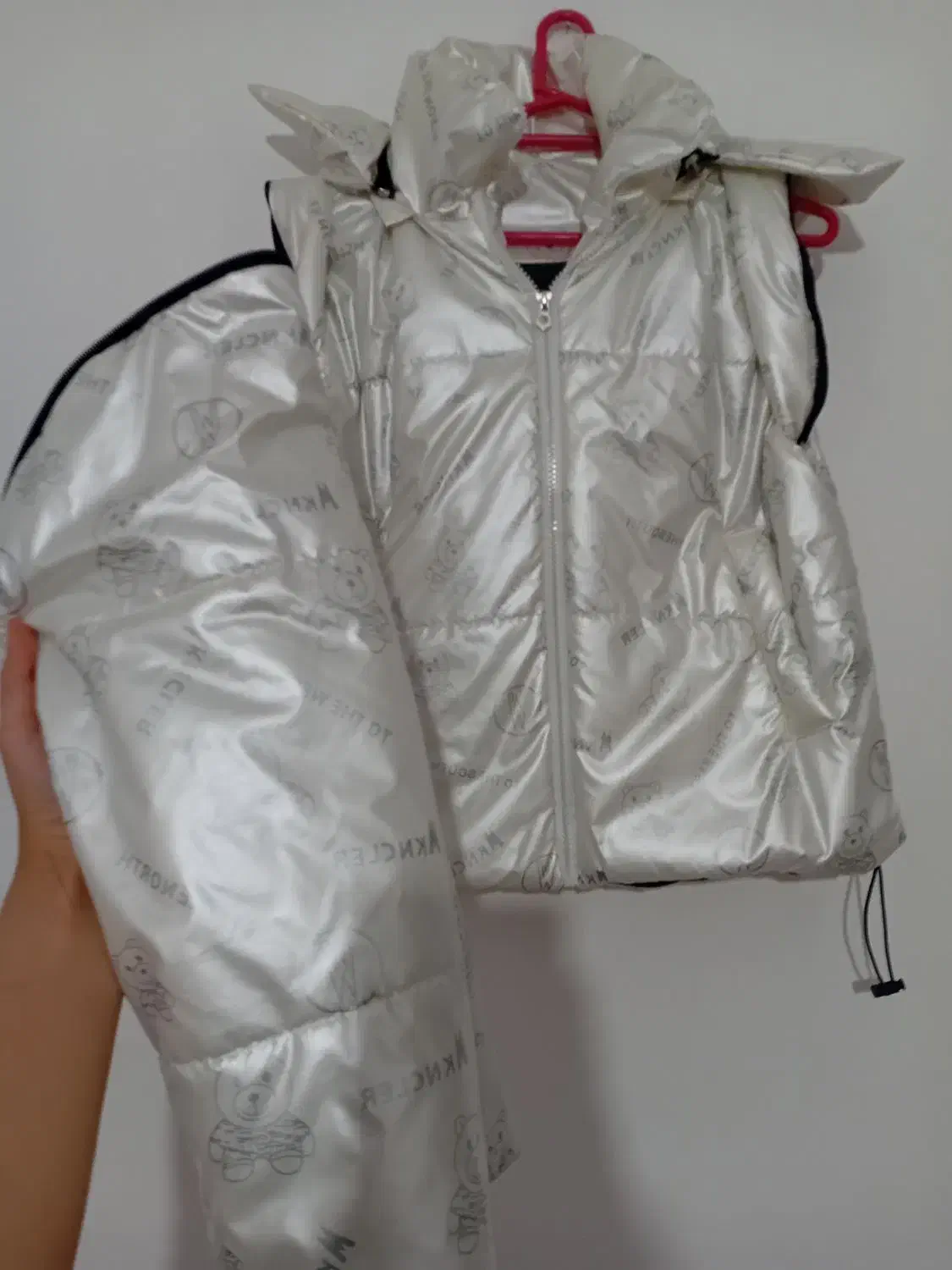 کاپشن پافر کراپ|لباس|صدرا-فارس, فاز ۱|دیوار