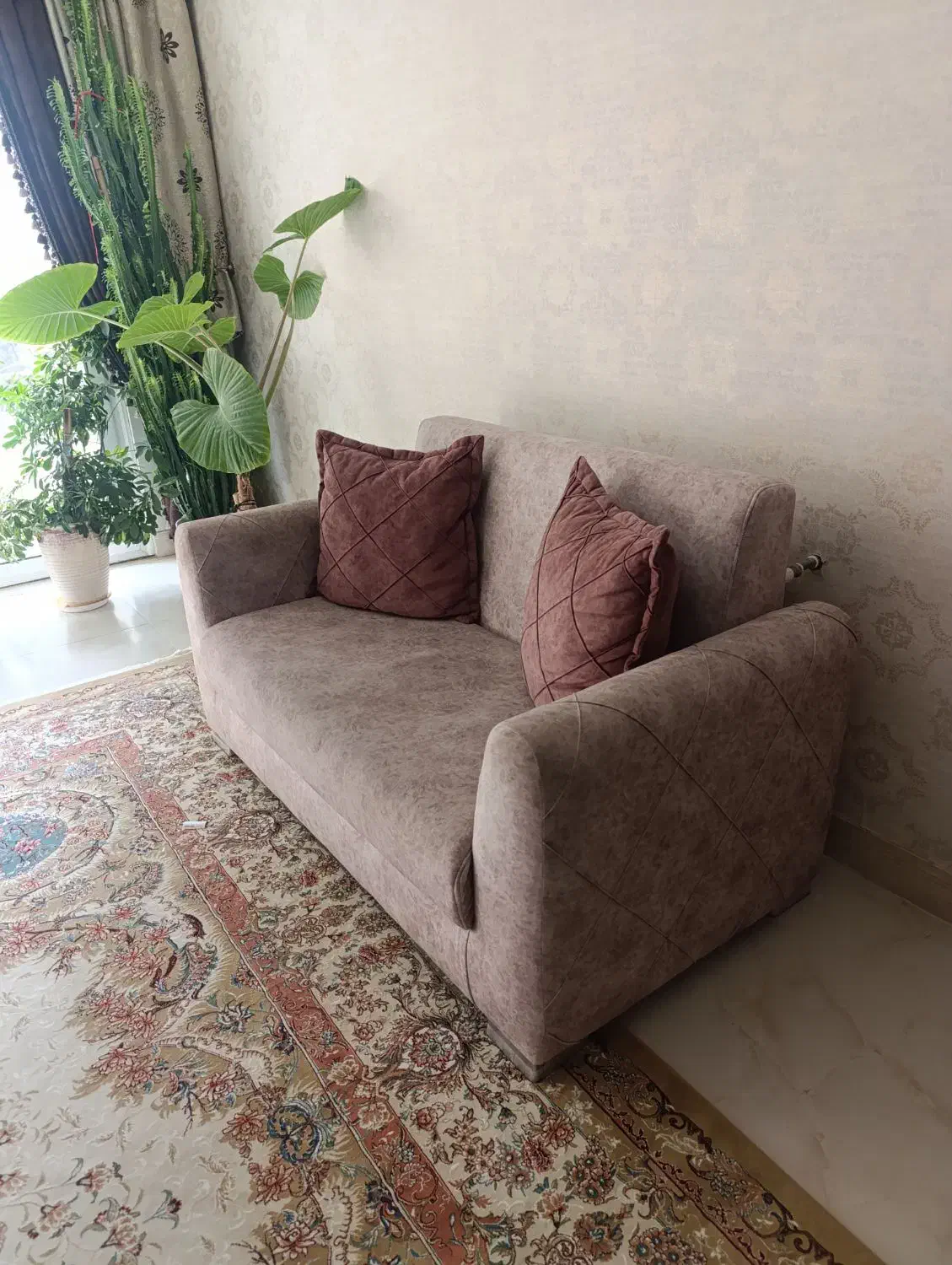 مبلمان 9نفر راحتی|مبلمان خانگی و میز عسلی|شاهینشهر, مخابرات (شهید بهشتی)|دیوار