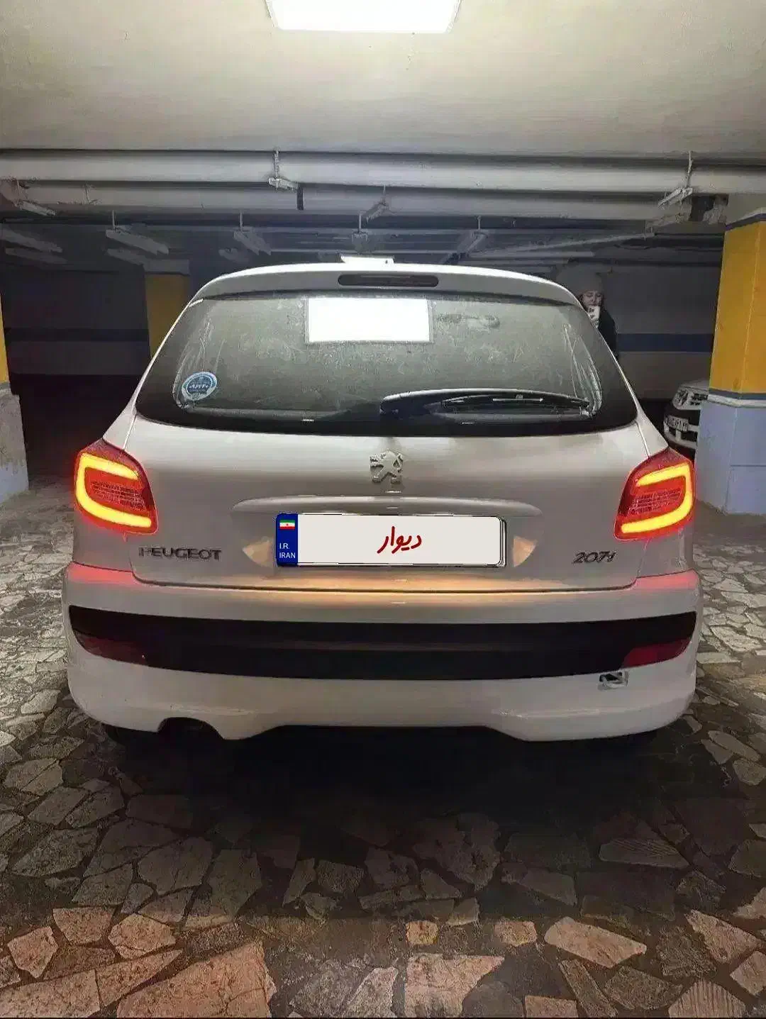 207صفر سقف شیشهای|خودرو سواری و وانت|شیراز, شهرک مطهری|دیوار