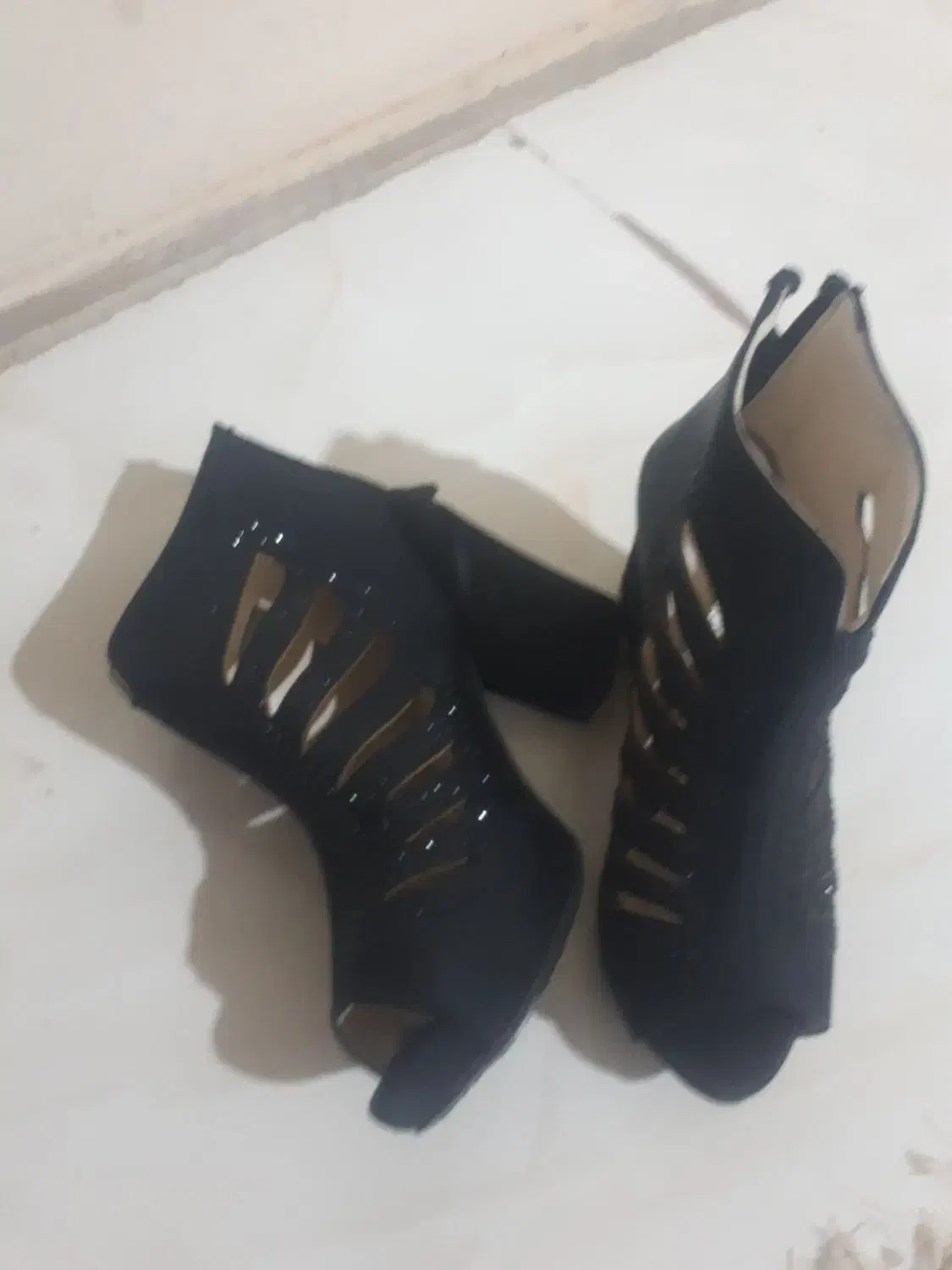 کفش مجلسی|کیف، کفش، کمربند|اردبیل, |دیوار