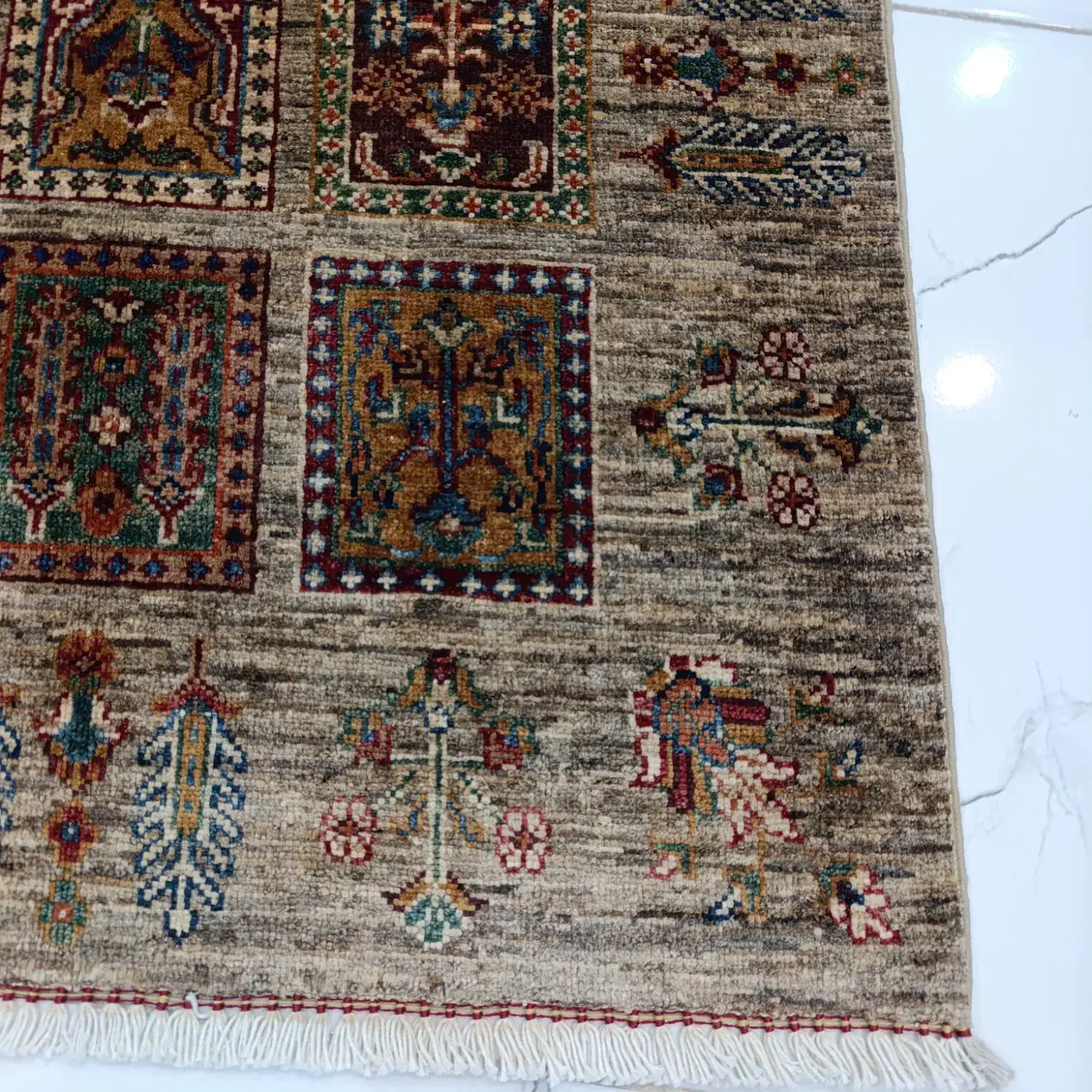 سلطان آباد دستباف طرح خشتی|فرش|تهران, سنائی|دیوار