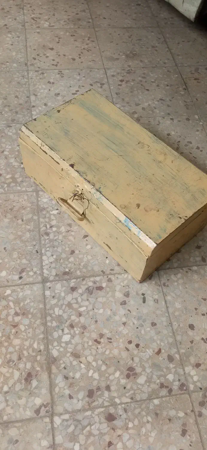 کمد نیست جای وسایل|ظروف نگهدارنده، پلاستیکی، یک‌بارمصرف|سنندج, |دیوار