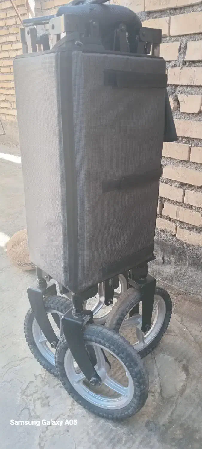 کالسکه واگنی( چرخ دستی تاشو)|کالسکه و لوازم جانبی|مشهد, کارگران|دیوار