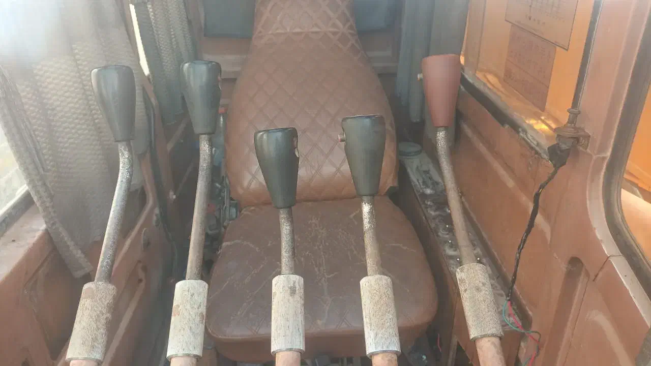 جرثقیل‌۲۰تن|خودرو سنگین|زرندیه, |دیوار