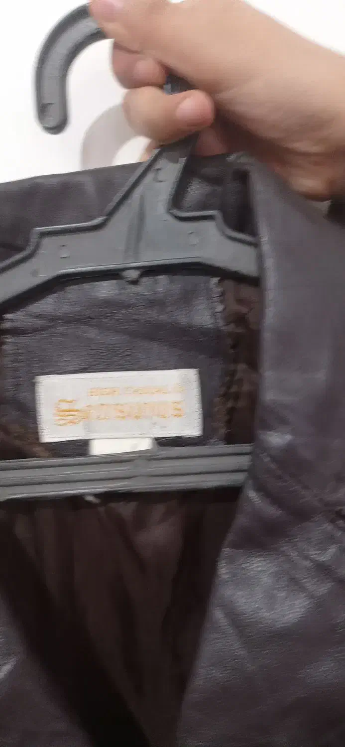 کاپشن ..تاناکرا|لباس|فردوس (خراسان), |دیوار